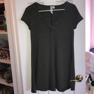 Olive green tunic/shirt!